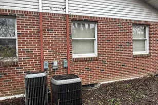 4361 Wolfs Crossing Rd, Orefield, PA 18069 - Photo 9