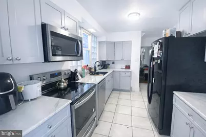 274 E Elm Street, Allentown, PA 18104 - Photo 5