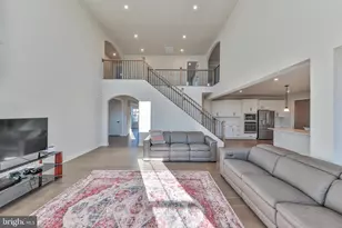 2890 Hawk Vly Ct, Center Valley, PA 18034 - Photo 7