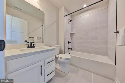 2890 Hawk Valley Court, Center Valley, PA 18034 - Photo 31