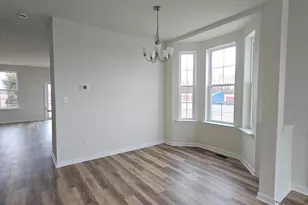 625 Fountain Vw Cir, Allentown, PA 18104 - Photo 7