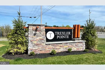 8202 Alexander Court, Breinigsville, PA 18031 - Photo 3