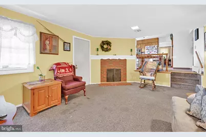 4872 Main Street, Whitehall, PA 18052 - Photo 13