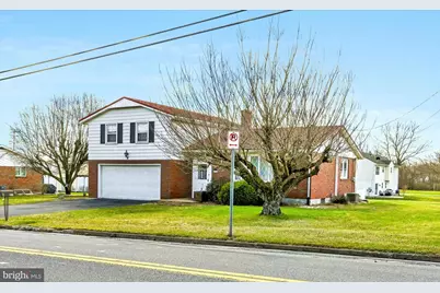 4872 Main Street, Whitehall, PA 18052 - Photo 3