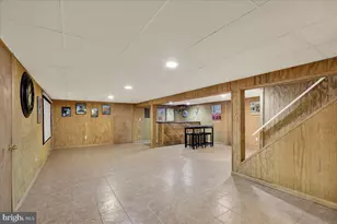 815 N 22nd St, Allentown, PA 18104 - Photo 19