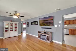 815 N 22nd St, Allentown, PA 18104 - Photo 7