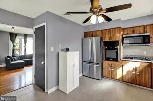 815 N 22nd St, Allentown, PA 18104 - Photo 9