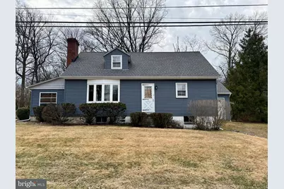 824 Kern Street, Bethlehem, PA 18015 - Photo 1