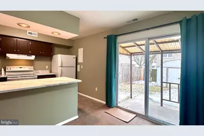 53 Eisenhower Circle, Whitehall, PA 18052 - Photo 7