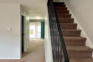 53 Eisenhower Cir, Whitehall, PA 18052 - Photo 11