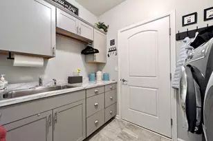 3519 Daylily Dr, Emmaus, PA 18049 - Photo 35