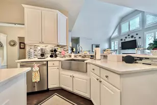 3519 Daylily Dr, Emmaus, PA 18049 - Photo 13