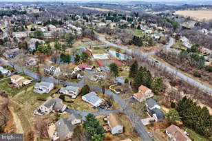 7914 Woodsbluff Run, Fogelsville, PA 18051 - Photo 7