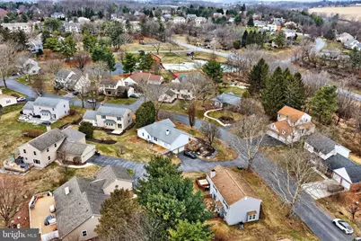 7914 Woodsbluff Run, Fogelsville, PA 18051 - Photo 5