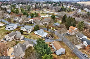 7914 Woodsbluff Run, Fogelsville, PA 18051 - Photo 5