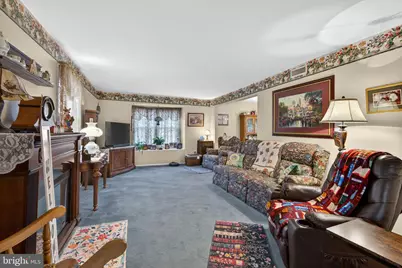 7914 Woodsbluff Run, Fogelsville, PA 18051 - Photo 13