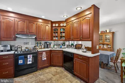 7914 Woodsbluff Run, Fogelsville, PA 18051 - Photo 31