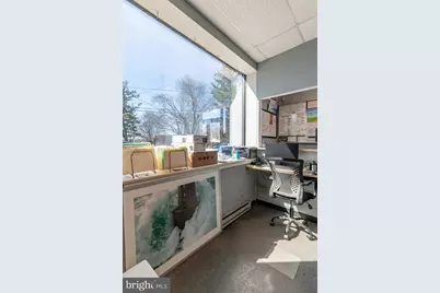 2227 N 3rd Avenue, Whitehall, PA 18052 - Photo 7