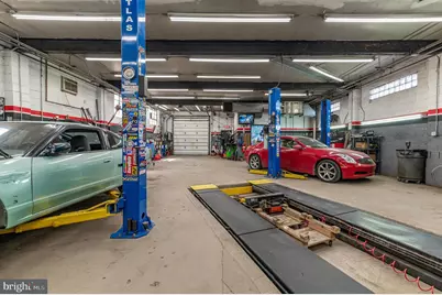 2227 N 3rd Avenue, Whitehall, PA 18052 - Photo 23