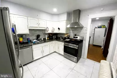 1217 W Allen Street, Allentown, PA 18104 - Photo 5