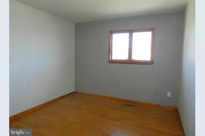 1055 Pine Tree Drive, Slatington, PA 18080 - Photo 17