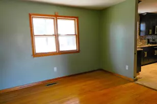 1055 Pine Tree Dr, Slatington, PA 18080 - Photo 15