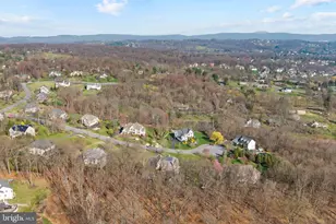 6145 Holly Ct, Coopersburg, PA 18036 - Photo 79