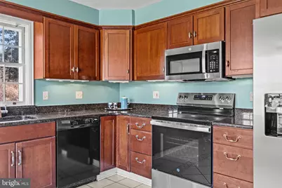 2016 Stonesthrow Road, Bethlehem, PA 18015 - Photo 9