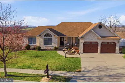 5529 Summit Street, Whitehall, PA 18052 - Photo 1