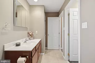 5529 Summit St, Whitehall, PA 18052 - Photo 39