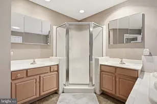 5529 Summit St, Whitehall, PA 18052 - Photo 33