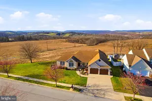 5529 Summit St, Whitehall, PA 18052 - Photo 57