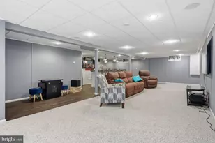 5529 Summit St, Whitehall, PA 18052 - Photo 47