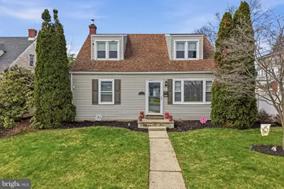 316 S Leh St, Allentown, PA 18104 - Photo 1