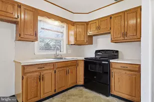 739 Henry Dr, Emmaus, PA 18049 - Photo 11