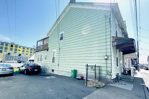 423 N Railroad St, Allentown, PA 18102 - Photo 3