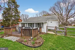 1984 Troxell St, Allentown, PA 18109 - Photo 23