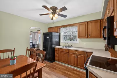 1984 Troxell Street, Allentown, PA 18109 - Photo 9