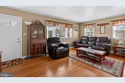 1984 Troxell Street, Allentown, PA 18109 - Photo 3