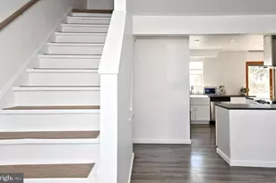 742 Walnut St, Emmaus, PA 18049 - Photo 3