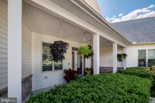 6410 Sweetbriar Ln, Zionsville, PA 18092 - Photo 5