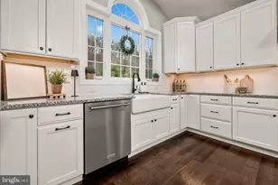 6215 Fox Glove, Center Valley, PA 18034 - Photo 17