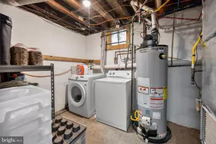 240 5th St, Whitehall, PA 18052 - Photo 25