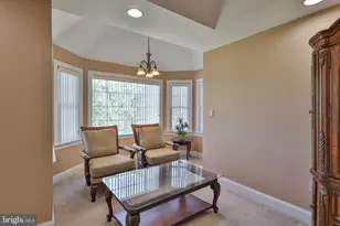 19 Springwood Dr, Allentown, PA 18104 - Photo 55