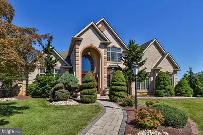19 Spring Wood Drive, Allentown, PA 18104 - Photo 3
