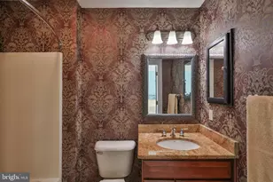 19 Springwood Dr, Allentown, PA 18104 - Photo 65