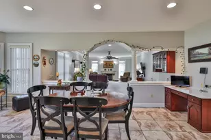 19 Springwood Dr, Allentown, PA 18104 - Photo 29