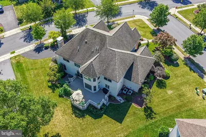 19 Spring Wood Drive, Allentown, PA 18104 - Photo 3