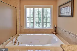 19 Springwood Dr, Allentown, PA 18104 - Photo 59