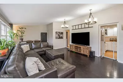 2415 W Tremont Street, Allentown, PA 18104 - Photo 17